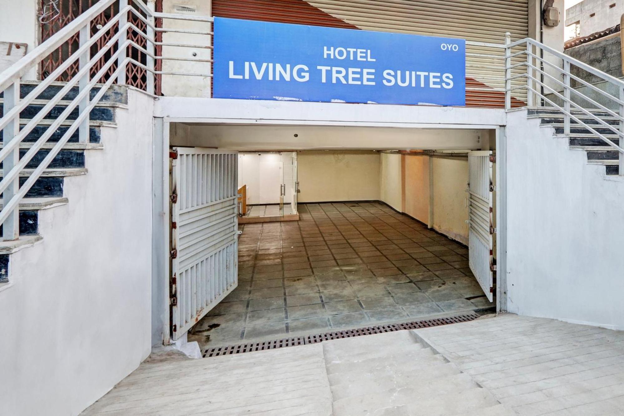 Hotel O Living Tree 4*