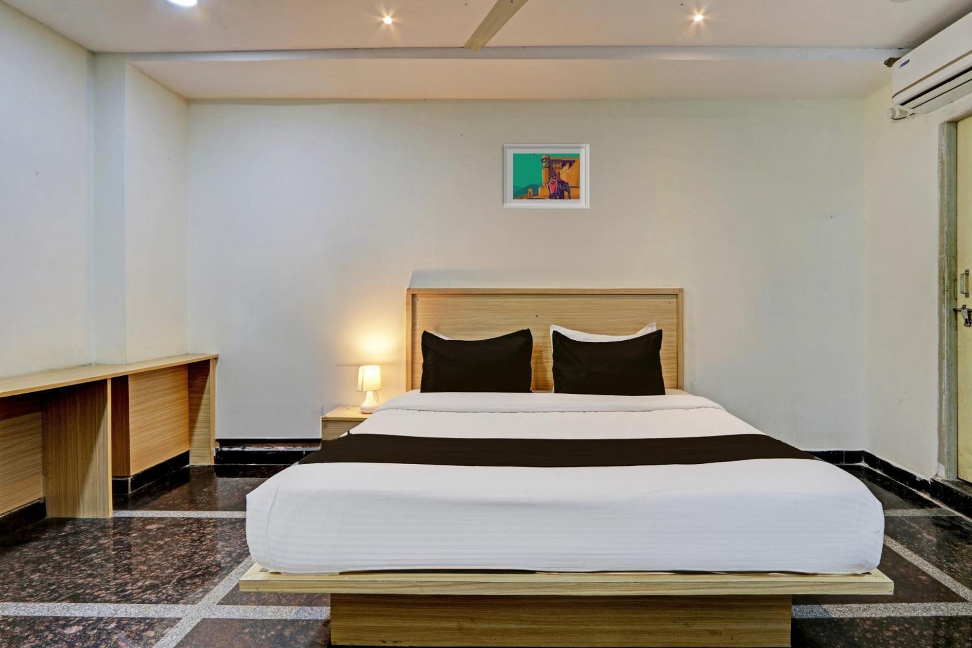 O Living Tree Hotel Hyderabad